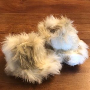 RH Baby & Child Slippers